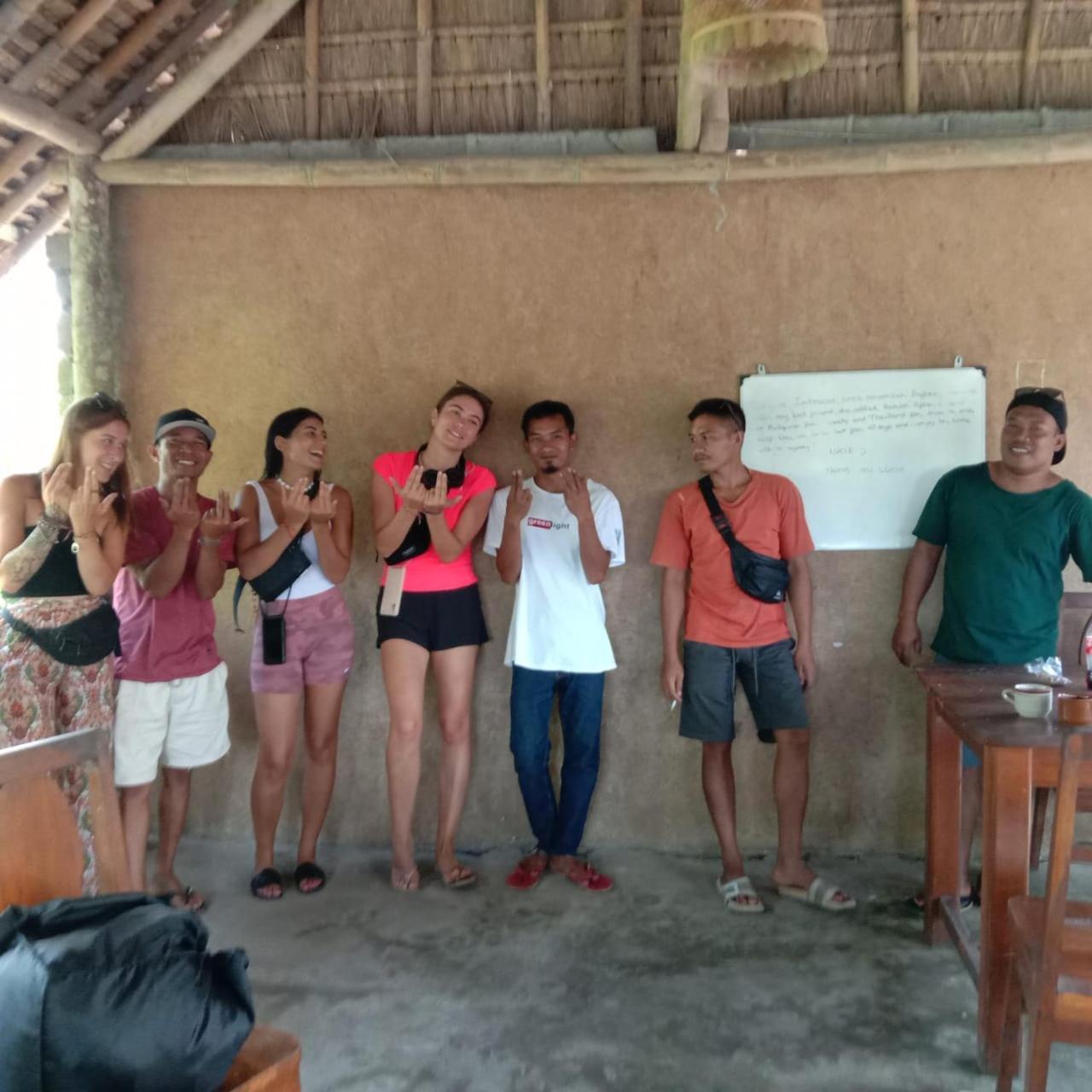 New Rinjani Homestay テテバトゥ 部屋 写真